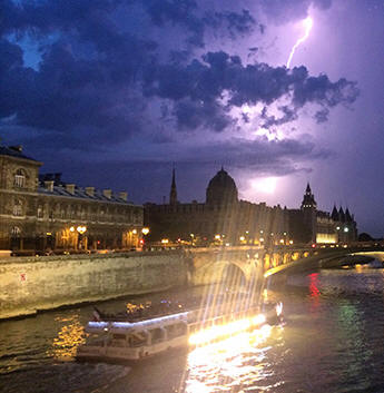 Paris, cidade (de) Luz